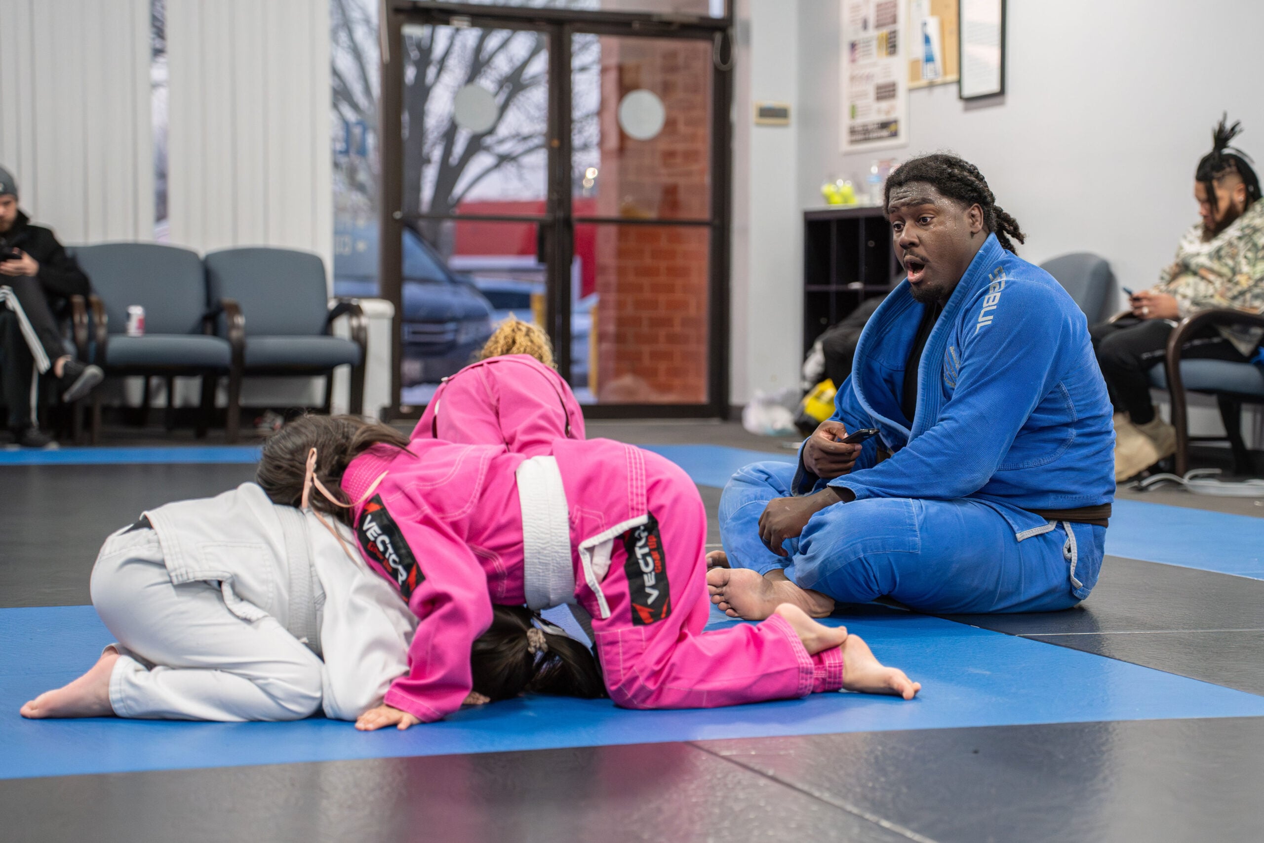 ABD02162 | 2nd Gear BJJ Kids learning Jiu Jitsu in class